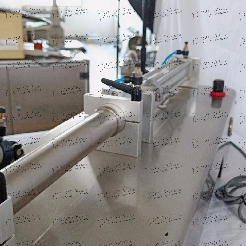 Китай Полуавтоматическая пасты для фасовки с обогревом и смесителем, производитель