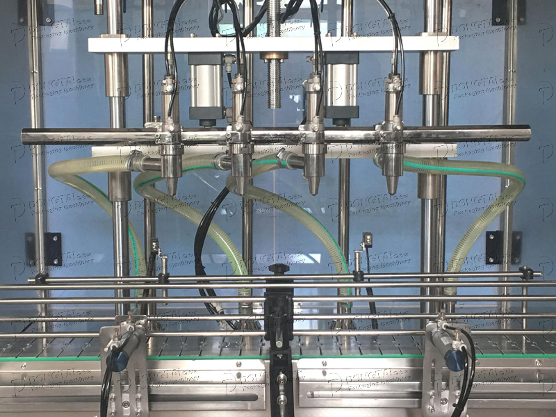Automatische runde Flaschen Palmöl-Füllmaschine