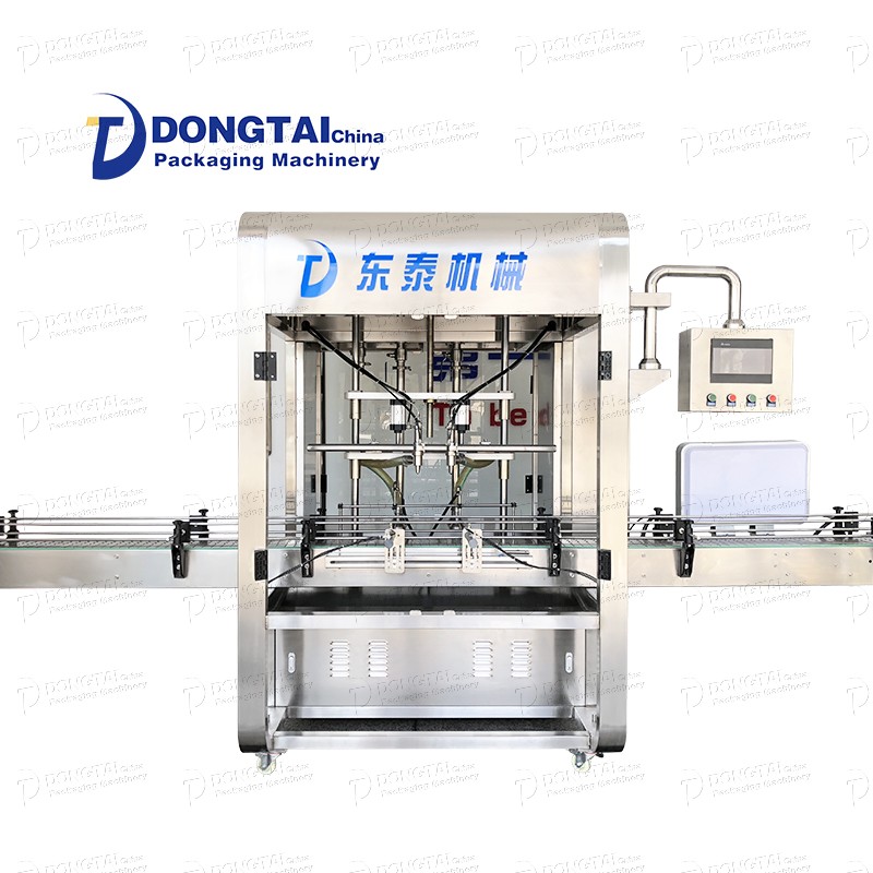 Simple operation double head piston type olive palm automatic oil filling machine