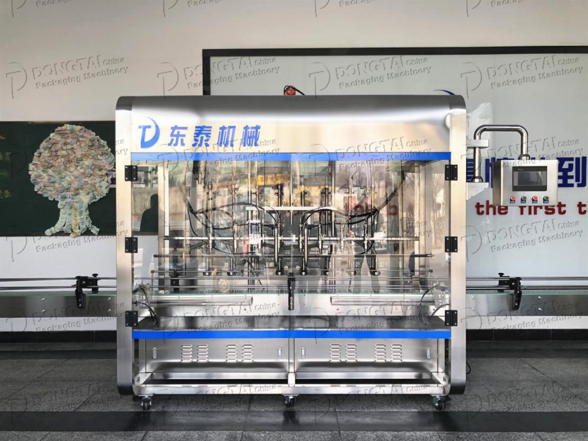 Китай Автоматическая машина для розлива оливкового пищевого растительного масла в бутылки, производитель