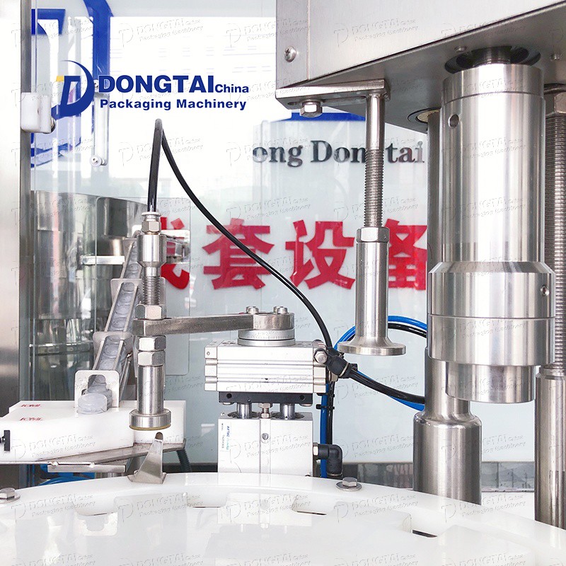 Китай Автоматическая машина для розлива жидкостей в бутылки, производитель