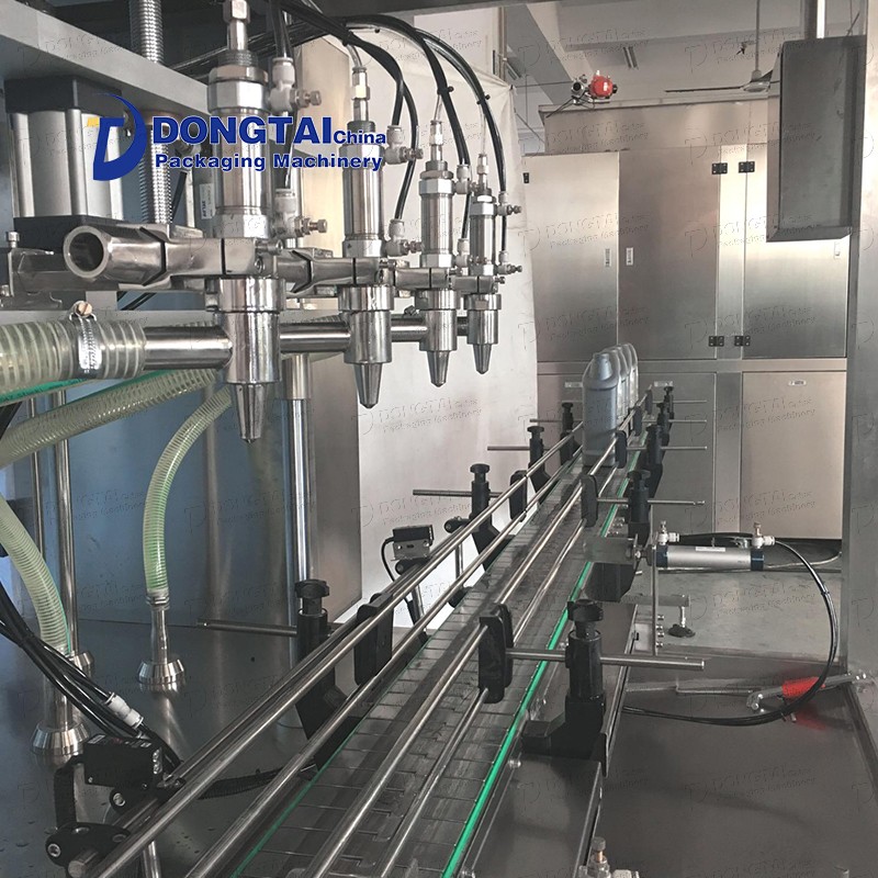 Китай Заводская автоматическая машина для розлива масла с четырьмя соплами, машина для розлива масла для двигателя, производитель