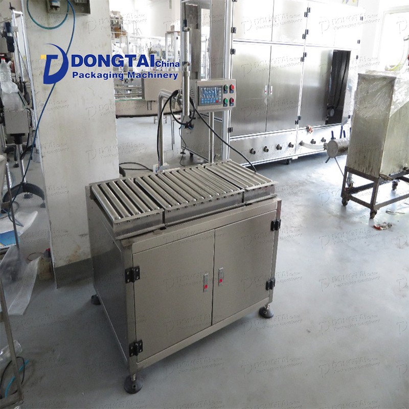 Китай Полуавтоматическая машина для розлива горчичного масла 20 л / машина для розлива пищевого масла, производитель