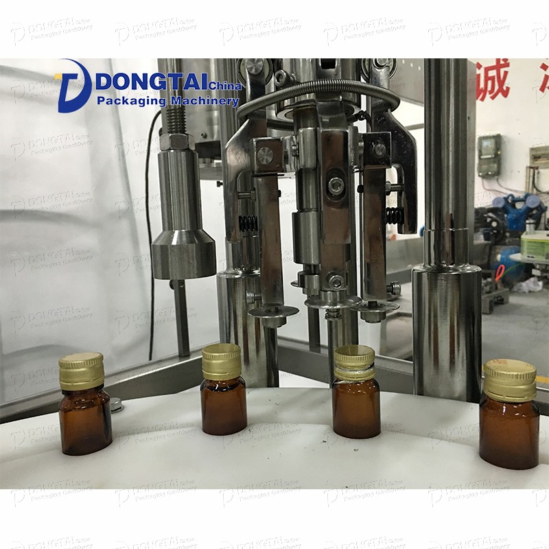Automatic oral liquid liquid bottle filling and capping machine