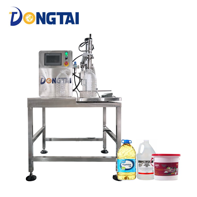 Single head weighing liquid filling machine