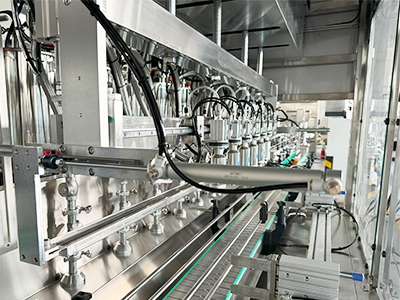 engine oil filling machine