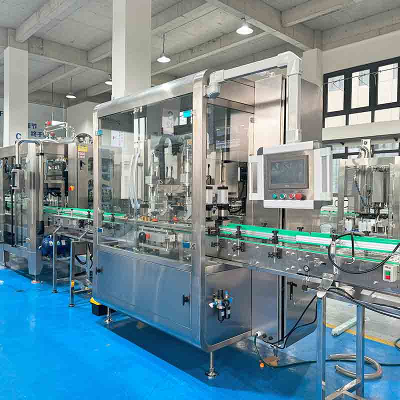 Servo Control Liquid Soap Detergent Lotion Lubricant Oil Bottle Automatic Tracking Capping Machine