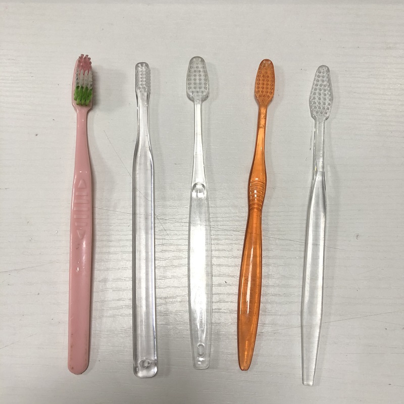 High precision plastic toothbrush mold