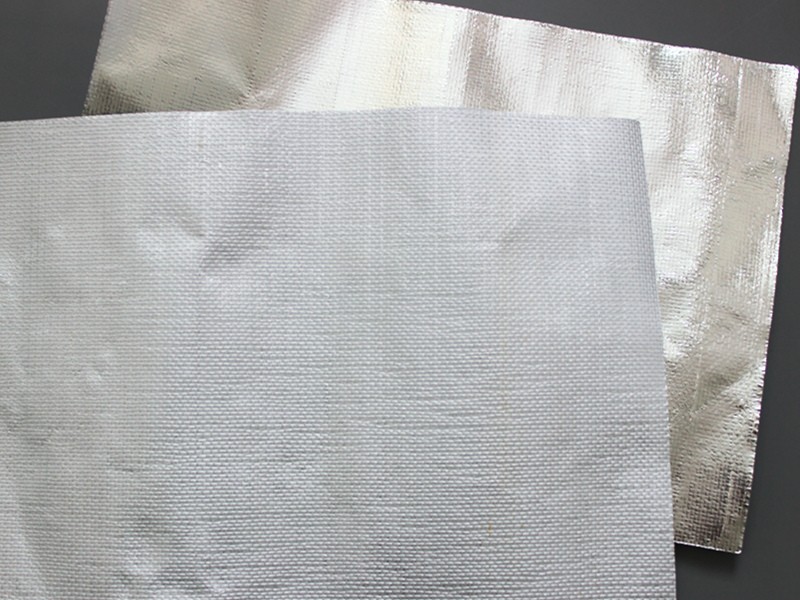 Insulated Aluminum Foil Fabric With Woven Fabric Aquosity