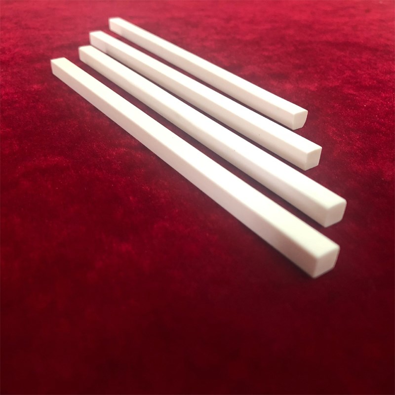 Alumina Ceramic Square Rods