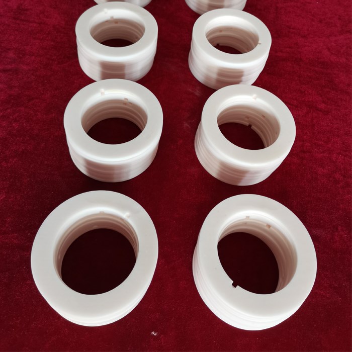 Rodamiento hecho a medida revestido con anillo cerámico de alúmina. Rodamiento hecho a medida revestido con anillo cerámico de alúmina.