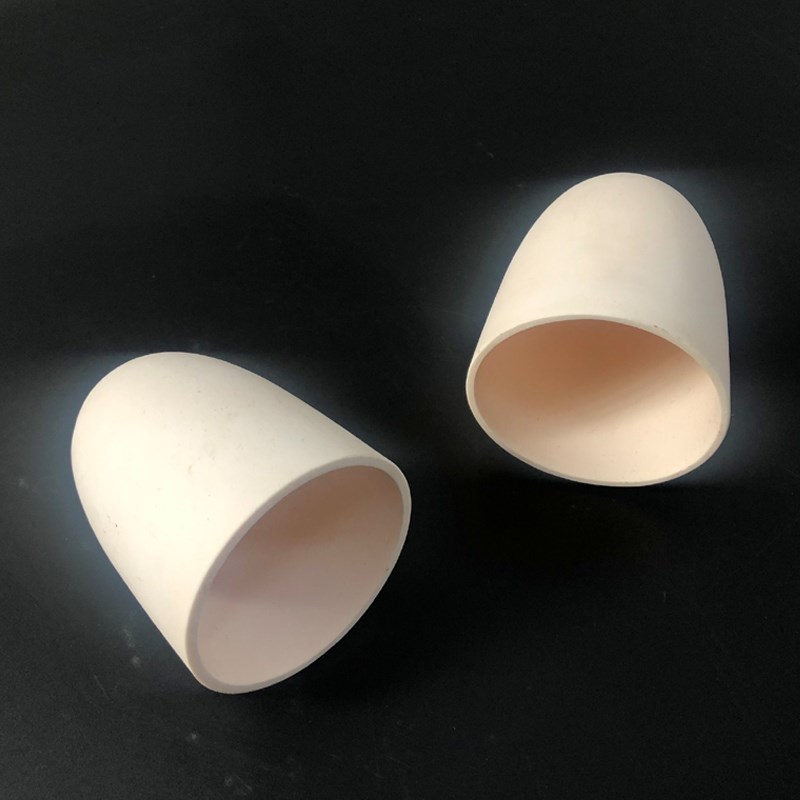 Alumina ceramic crucible for melting metal in laboratory