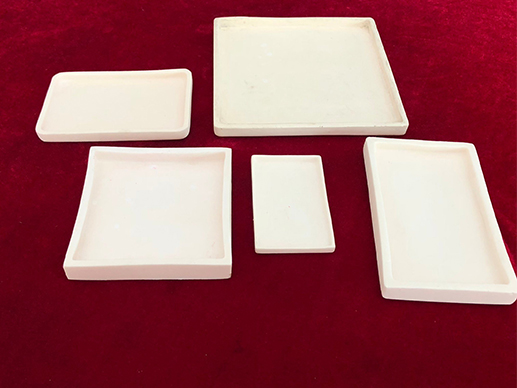 Bandejas retangulares de alumina