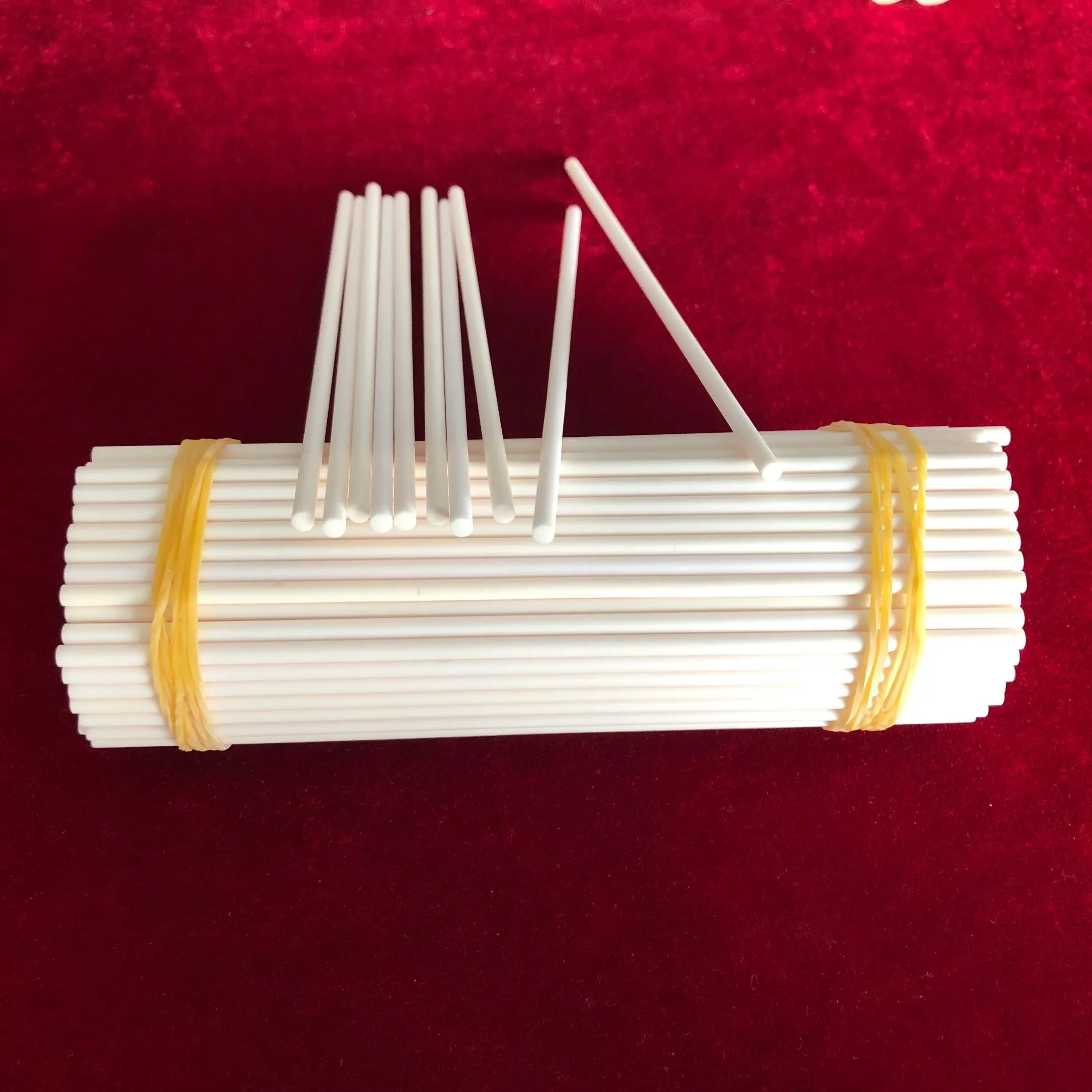 Alumina-isolatorstaven