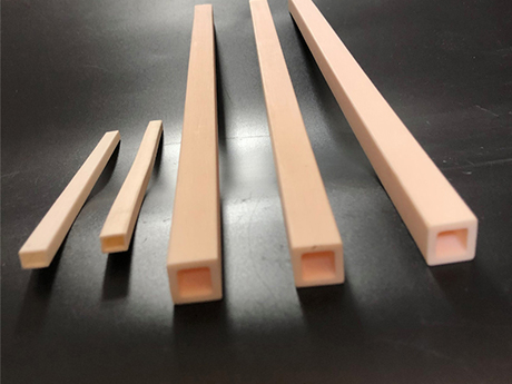Tubo quadrato in ceramica di allumina personalizzato