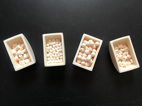 Applicazione di microsfere di ceramica di allumina nei catodi delle batterie al litio