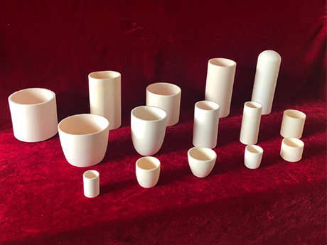 Crisol cerámico de alúmina para horno tubular