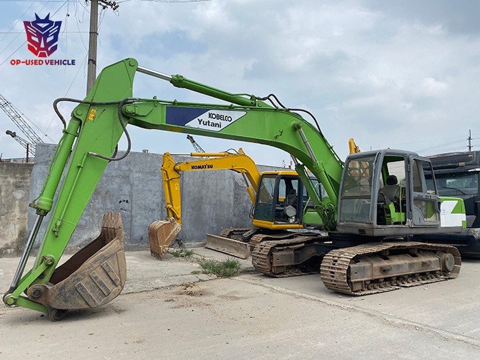 Secondhand Used Green Kobelco Digger Sizes