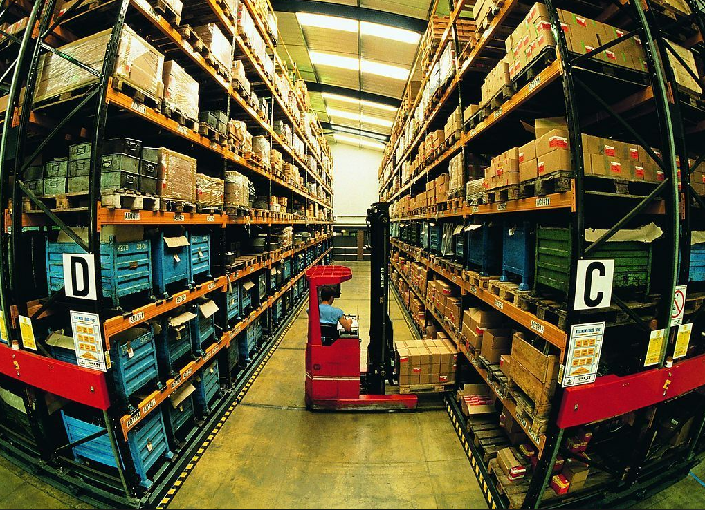 drive-in warehouse rack 