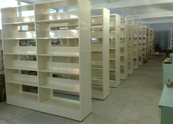 Verstellbarer Bücherständer
