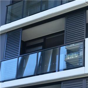 Acoperit cu pulbere de aluminiu Sistem optic