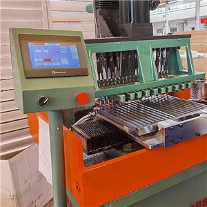 Noua mașină automată YFA.