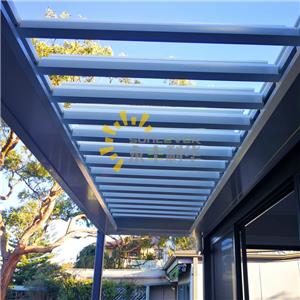 Gemotoriseerde aluminium pergola met lamellen voor buiten bouwen