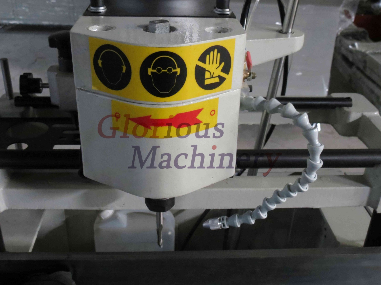 copying milling machine for locking hole