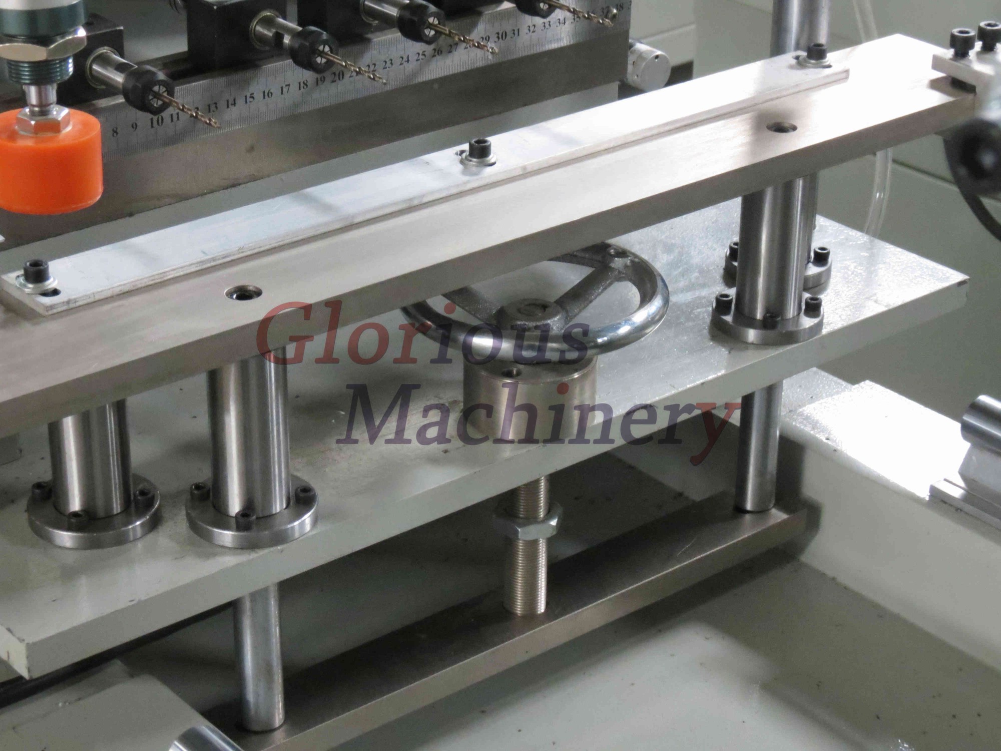 Aluminum Hinge Combination Drilling Machine