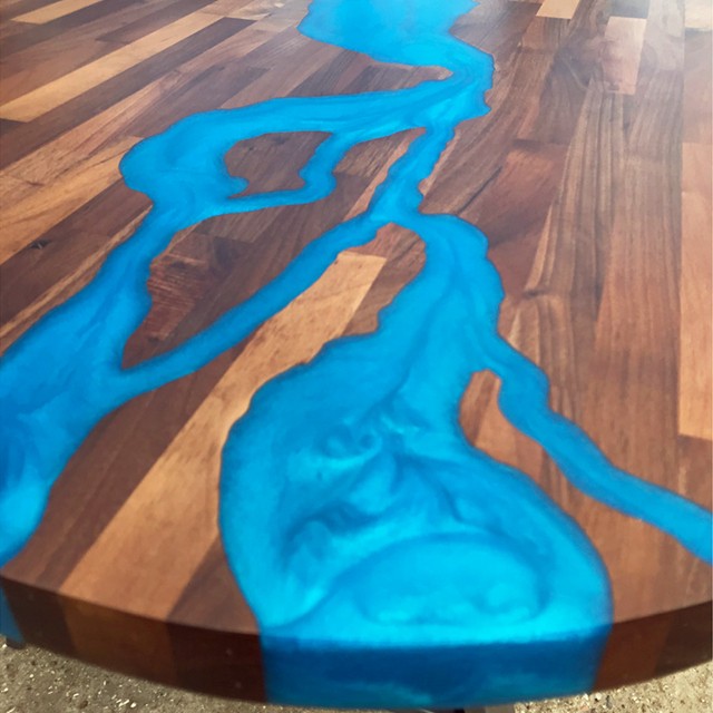 River Table Deep Cast Epoxy Resin Supplier
