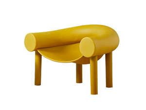 Schöner, voll ausgestatteter hufeisenförmiger Stuhl im Stil