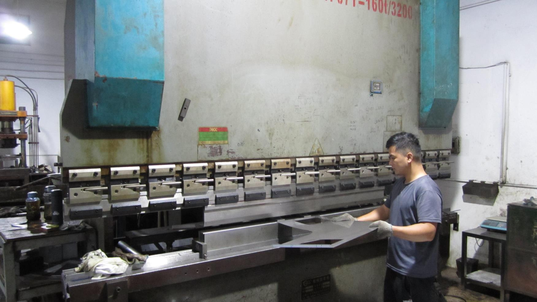 stainless steel toilet.jpg