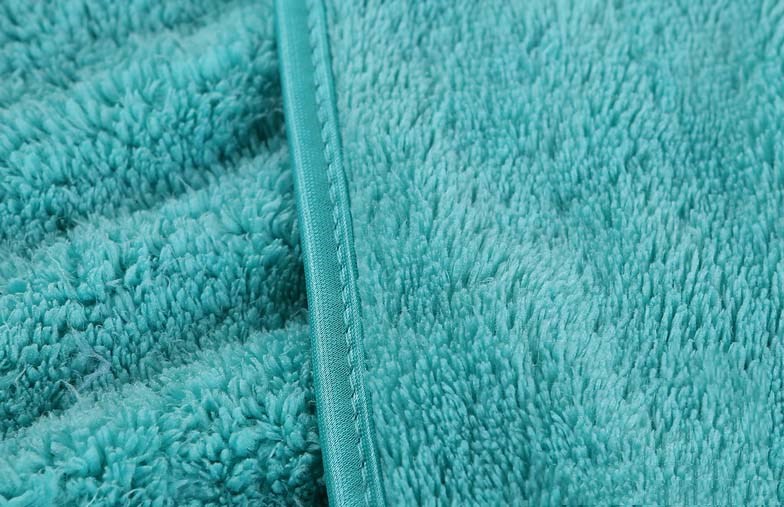 Solid Microfiber Cleaning Towel