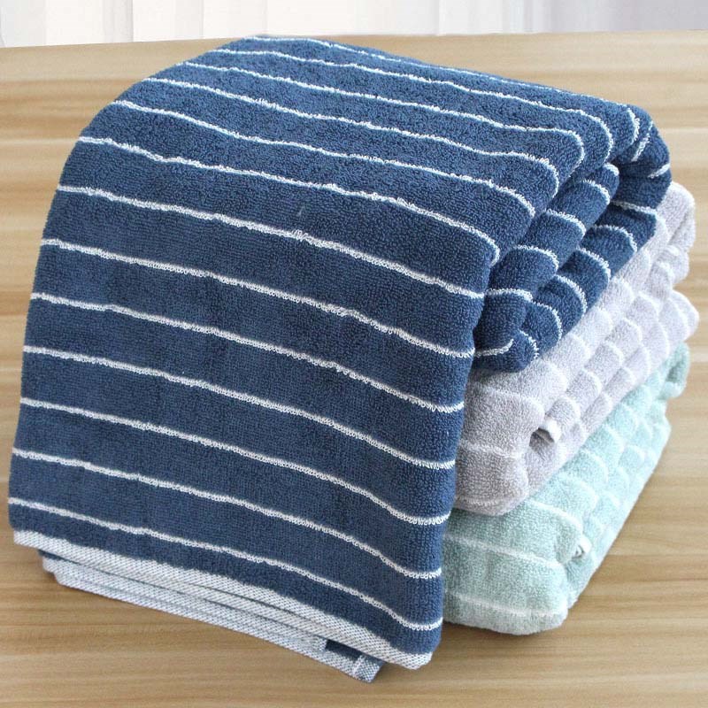 Long Lasting Hotel Striped Pool Towel