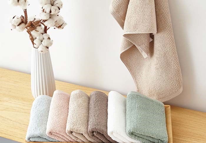 Thick And Plush Solid Wash Cloth