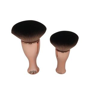 Brochas de base en polvo para rostro y cuerpo de oro rosa