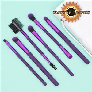 Factory direct new design portable powder retractable makeup brush