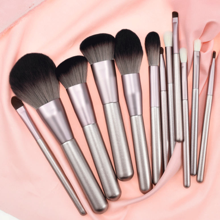 Direct Factory Makeup Brush Set 12pcs Makeup Brushes Foundation Eyeshadow Contour Cosmetics With Bag