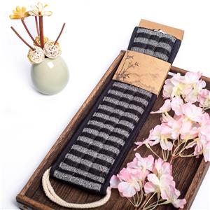 eco-friendly-bamboo-body-exfoliating-back-scrubber