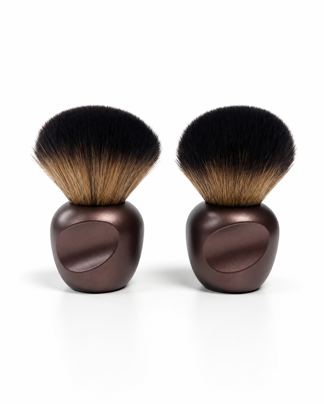 Dense kabuki brush for makeup for loose powder