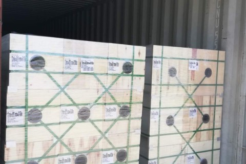 Filme PET metalizado para embalagens flexíveis