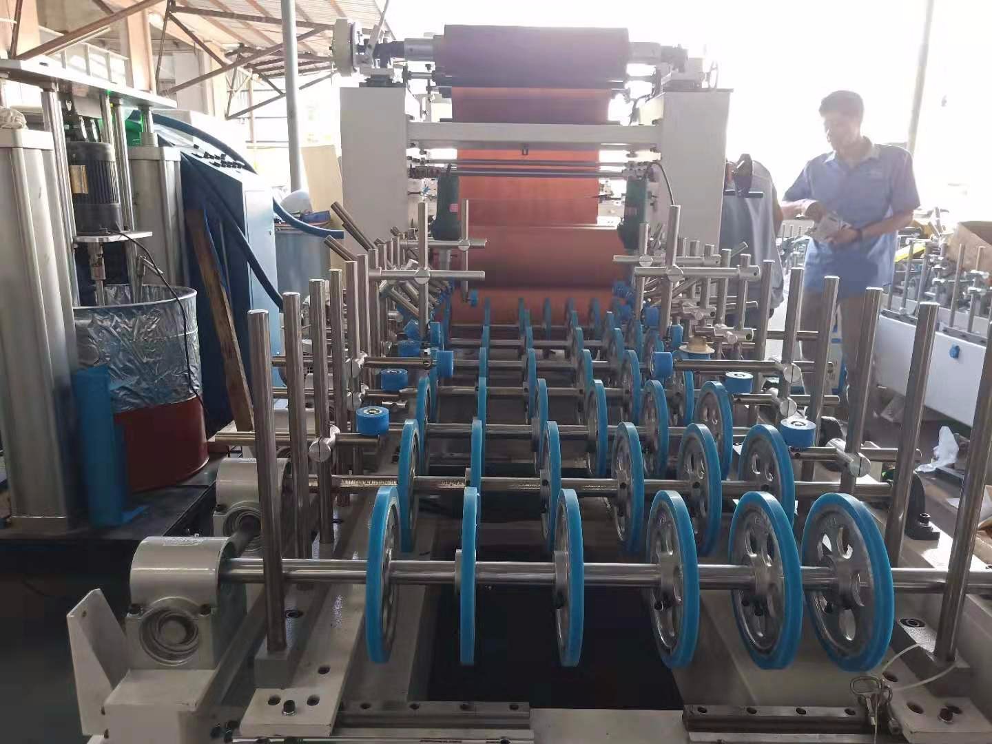 Panel ng Laminating ng Panel at Wrapping Machine