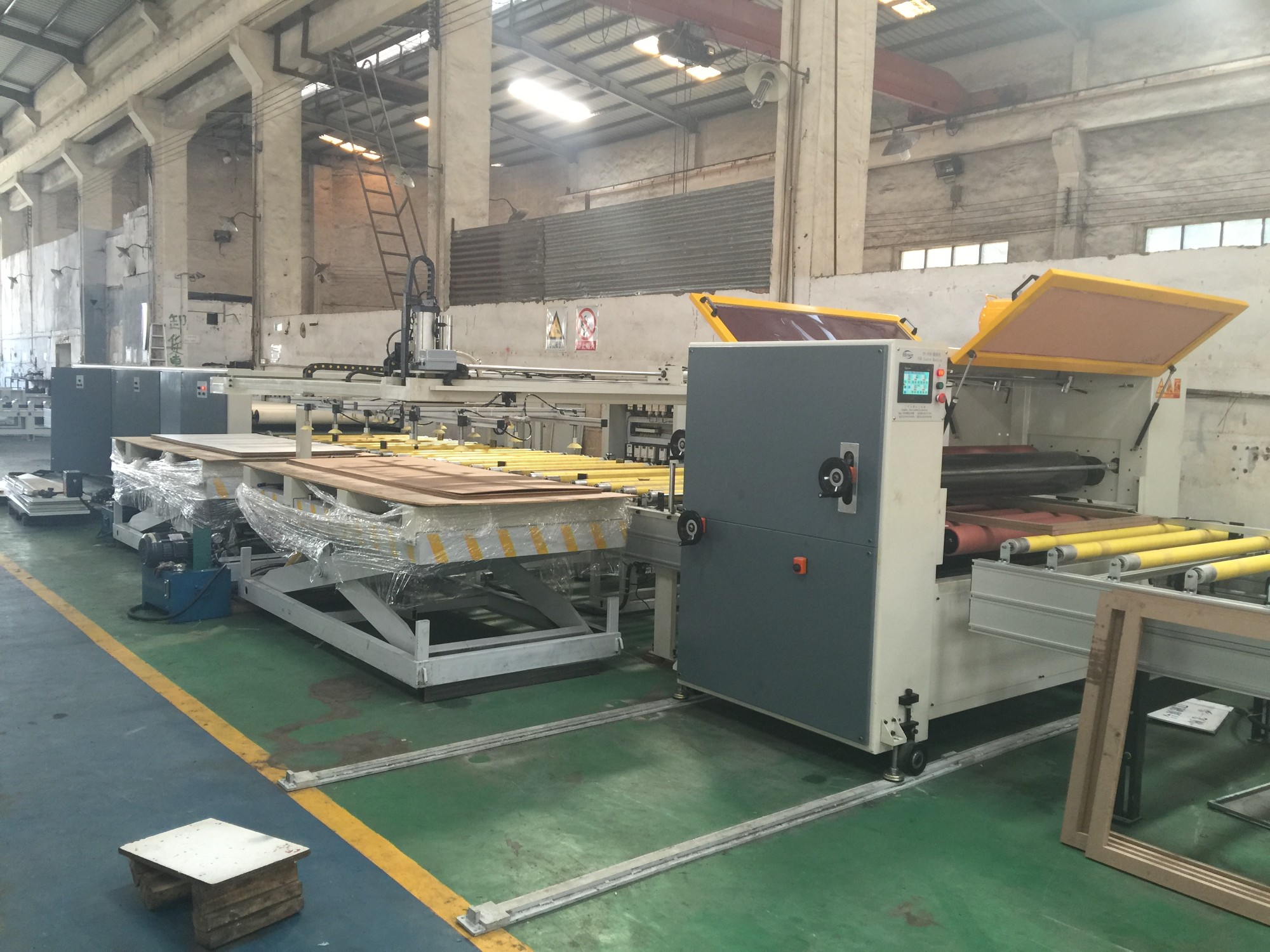 PUR Laminating Machine