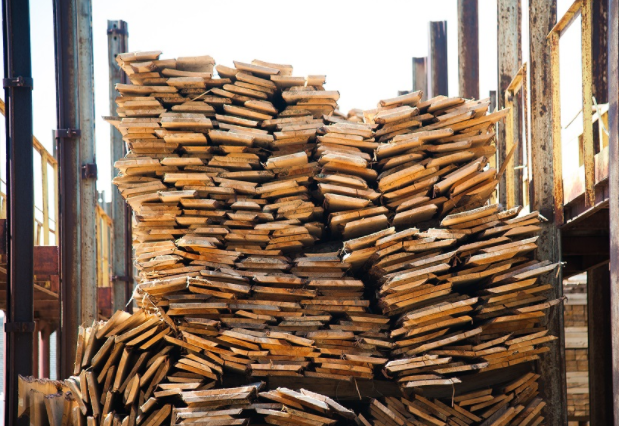 MGA PROSPEKTO NG INDUSTRIYA NG KAHOY