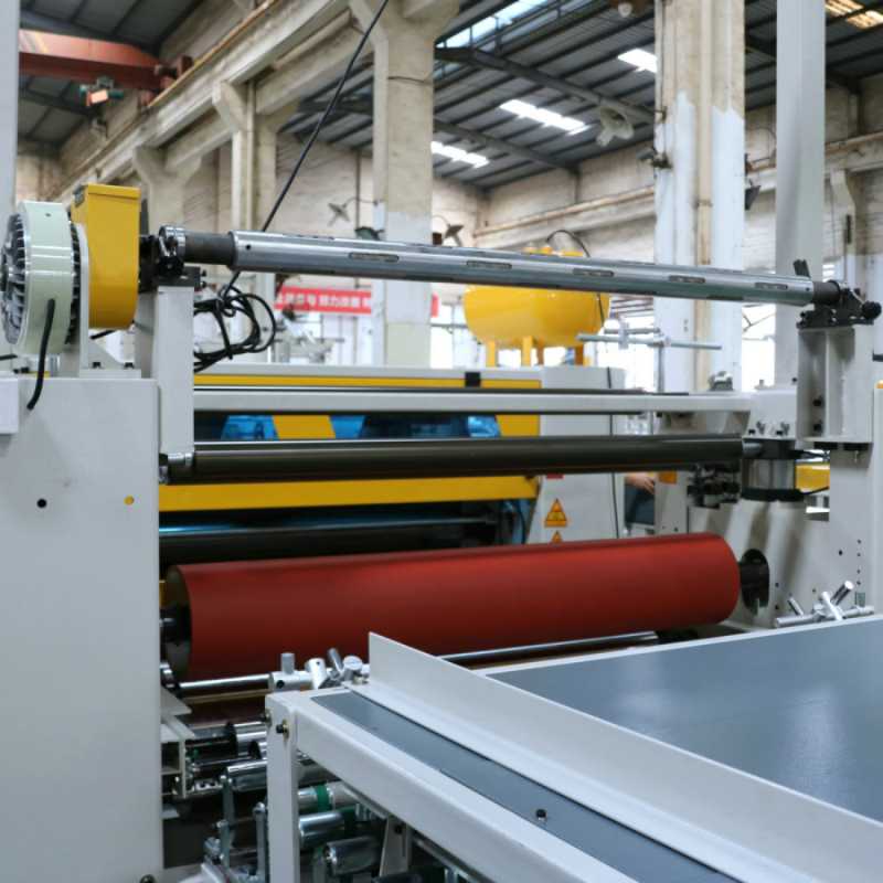 Dây chuyền sản xuất cán phẳng keo nóng chảy PUR Chi tiết