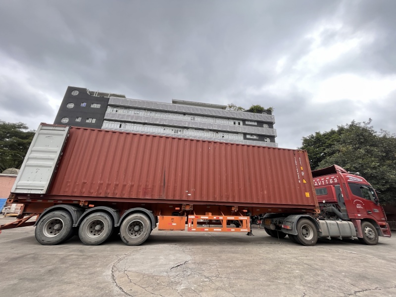 丙烯酸机器发往印度