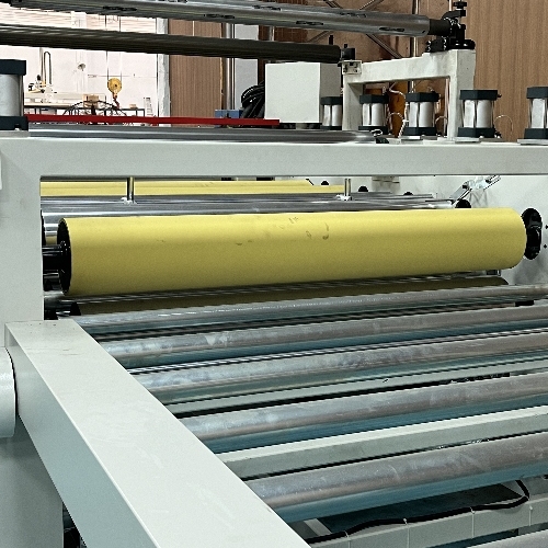 Cold Gule white gule laminating machine pvc lamination line paper laminating machine