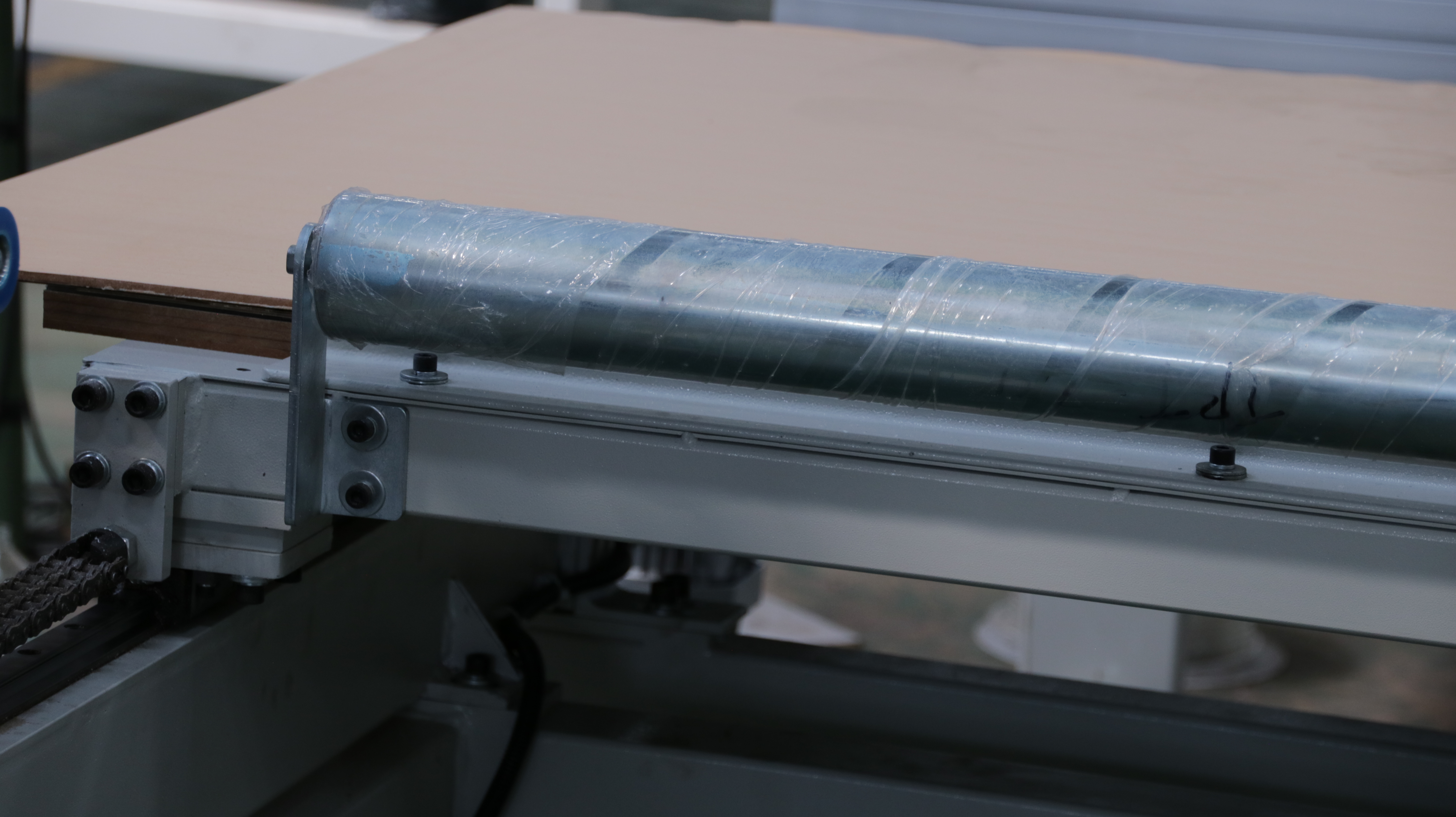 Acrylic laminating machine