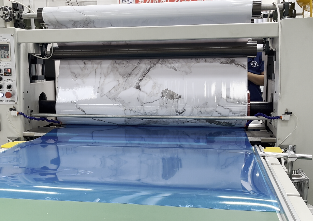 Acrylic sheet