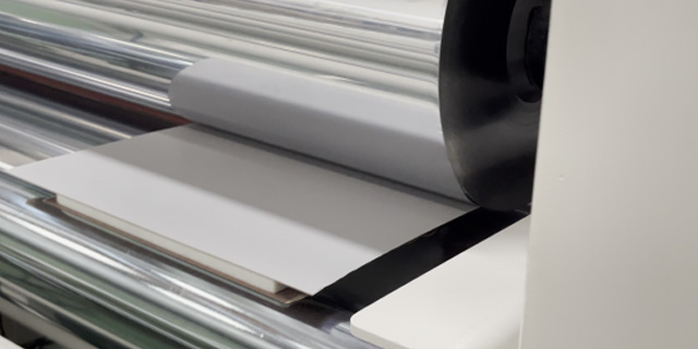 چین میں پی ای ٹی کی قیمت $0.03 فی پاؤنڈ سے نیچے آگئی ہے۔